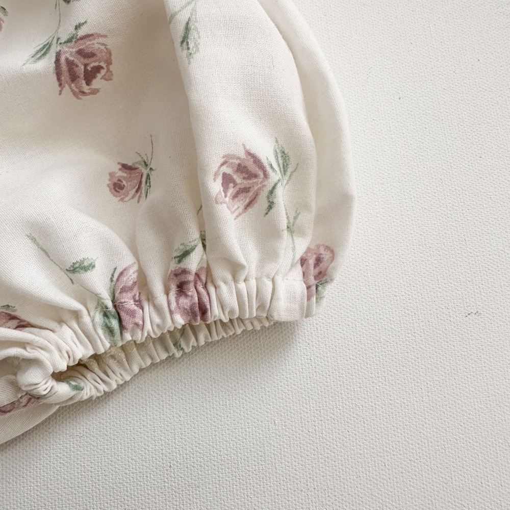 NWT- Handmade - Floral Baby Bloomer Summer Shorts - White/Pink - Size: 6-12m - Picture 2 of 7